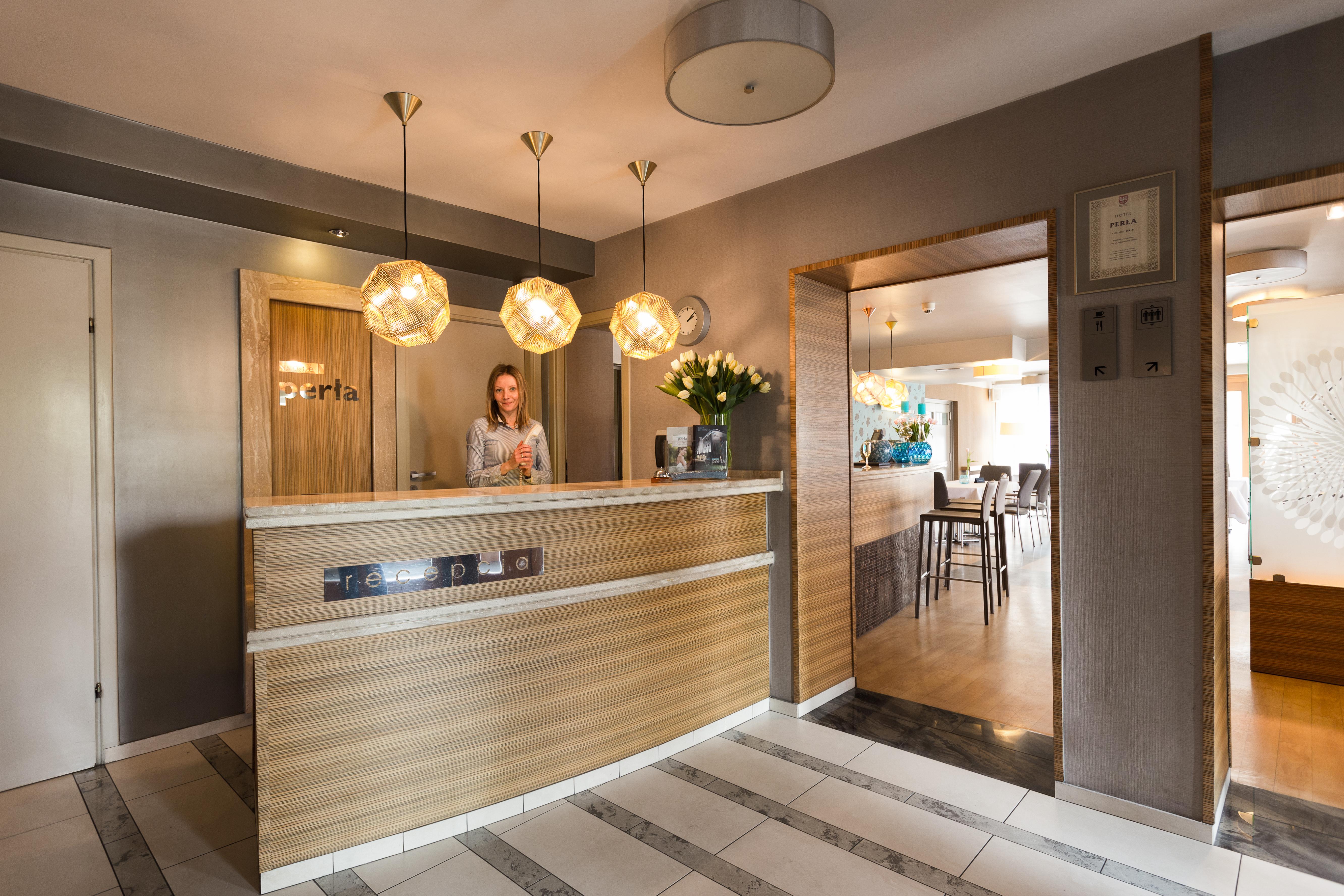 Hotel Perla Krakow Bagian luar foto